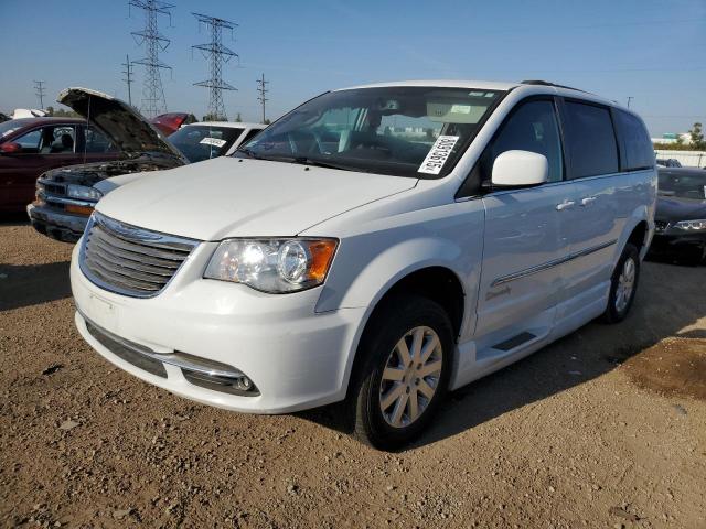  Salvage Chrysler Minivan