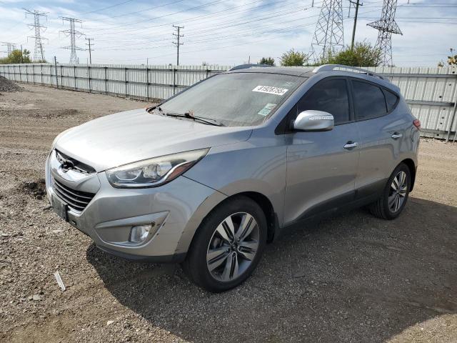  Salvage Hyundai TUCSON