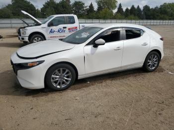  Salvage Mazda 3