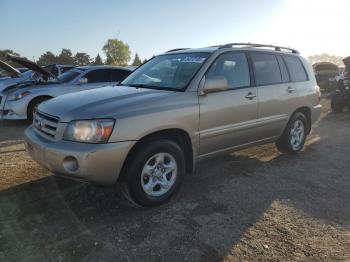  Salvage Toyota Highlander