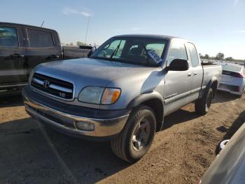  Salvage Toyota Tundra