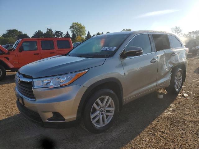  Salvage Toyota Highlander