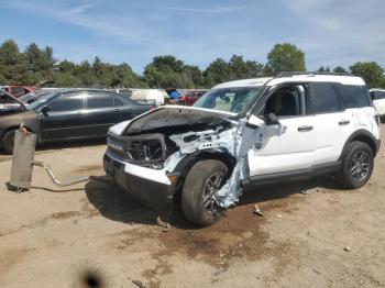  Salvage Ford Bronco