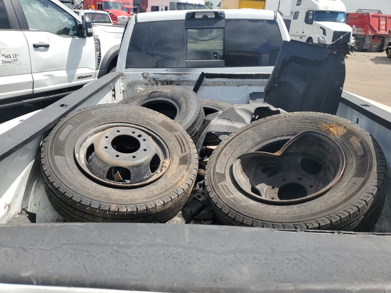 Ram 3500 Tradesman Image 13