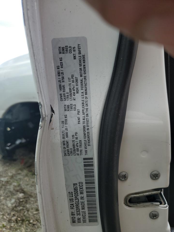 Ram 3500 Tradesman Image 11