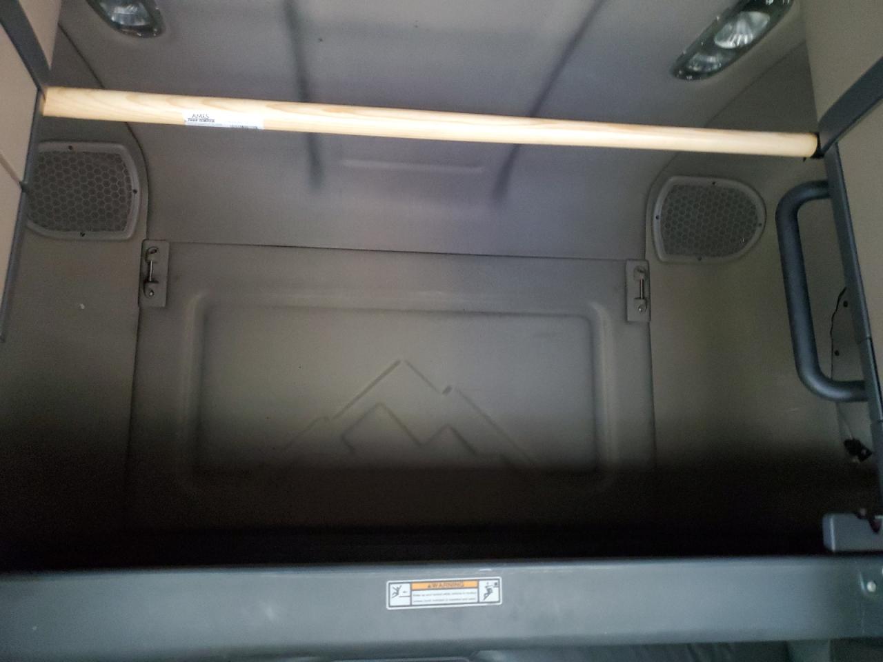 Freightliner Cascadia 1 Image 4