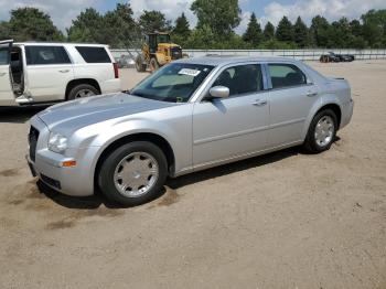  Salvage Chrysler 300