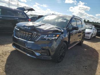  Salvage Kia Carnival