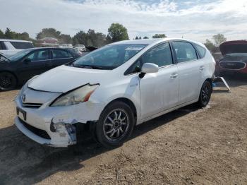  Salvage Toyota Prius
