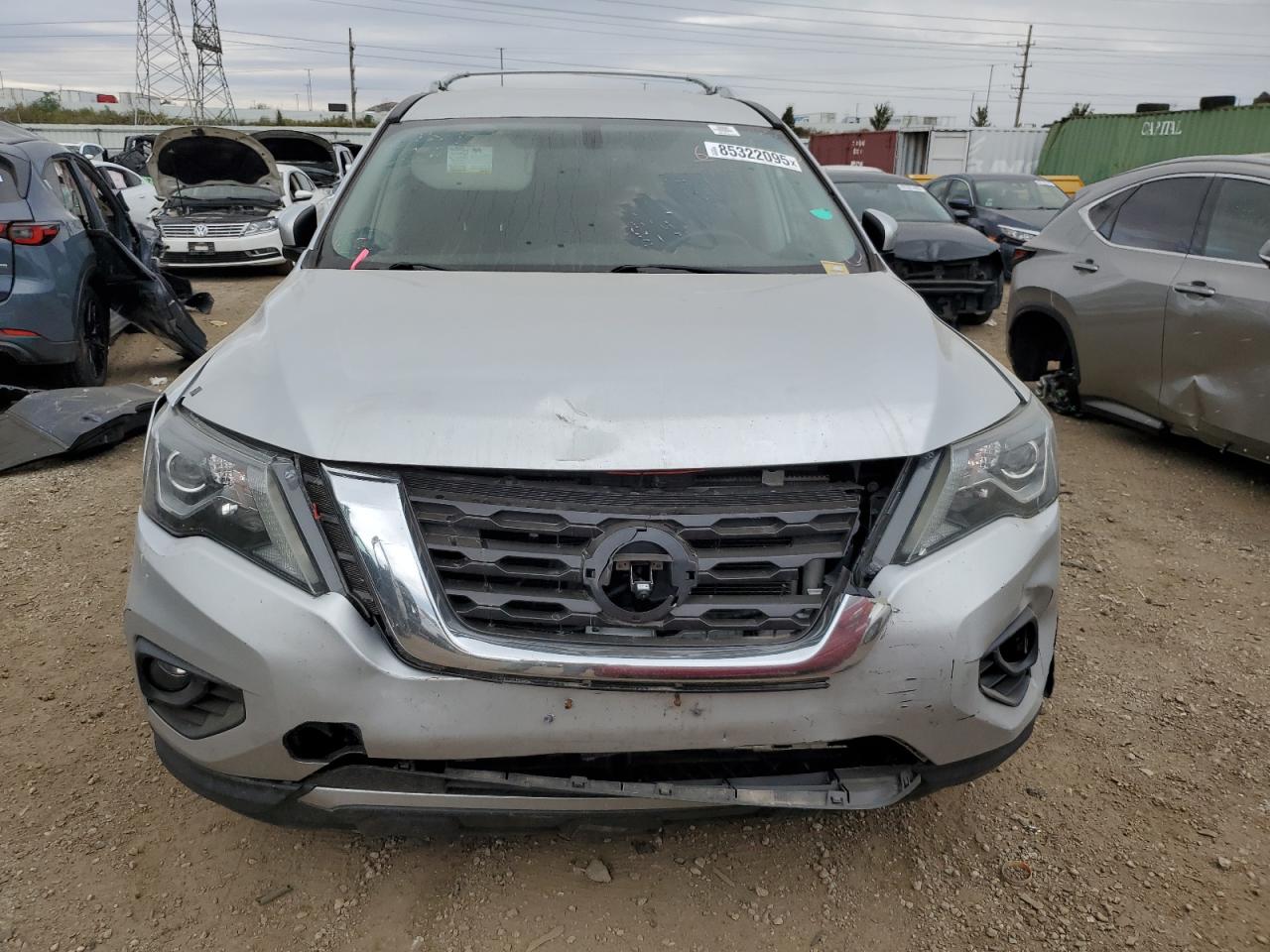 Nissan Pathfinder S Image 6