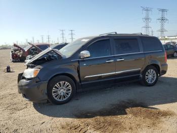  Salvage Chrysler Minivan