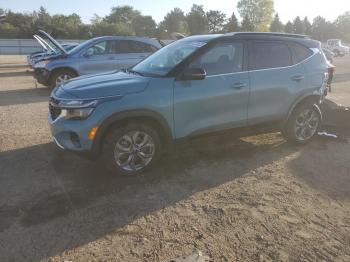  Salvage Kia Seltos
