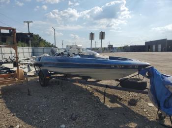 Salvage Bayliner Boat
