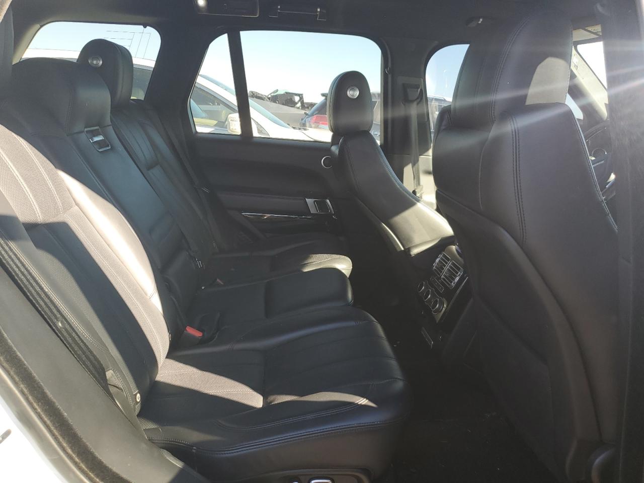 Land Rover Range Rover Supercharged Image 5