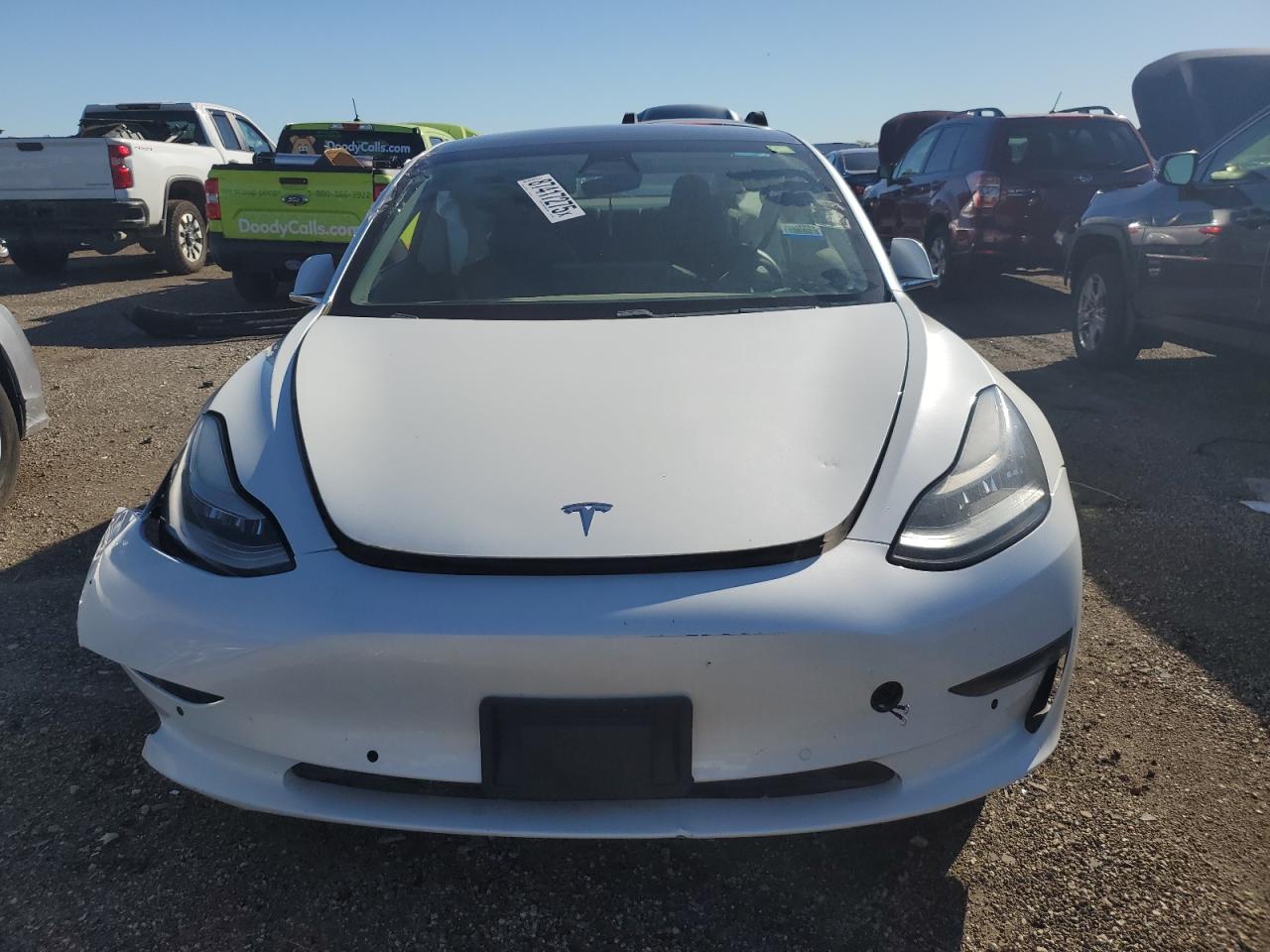 Tesla Model 3 Image 5