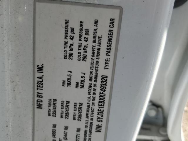 Tesla Model 3 Image 11