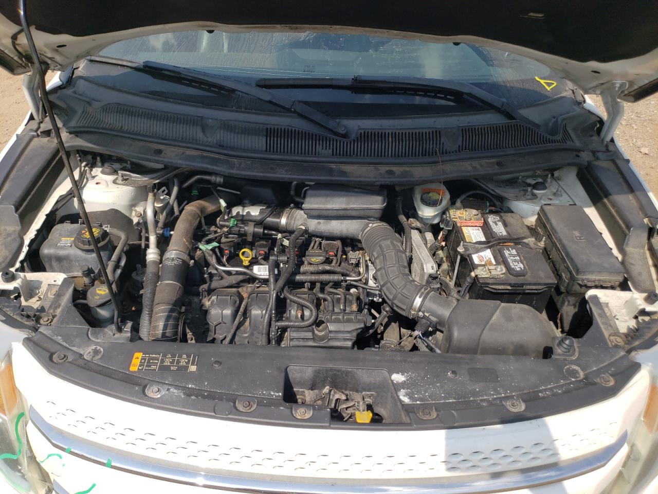 Ford Explorer Limited Image 13