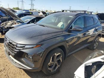  Salvage Hyundai TUCSON