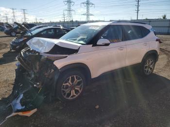  Salvage Kia Seltos