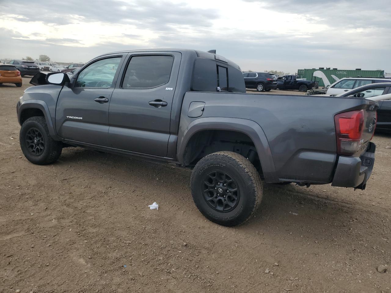 Toyota Tacoma Double Cab Image 5