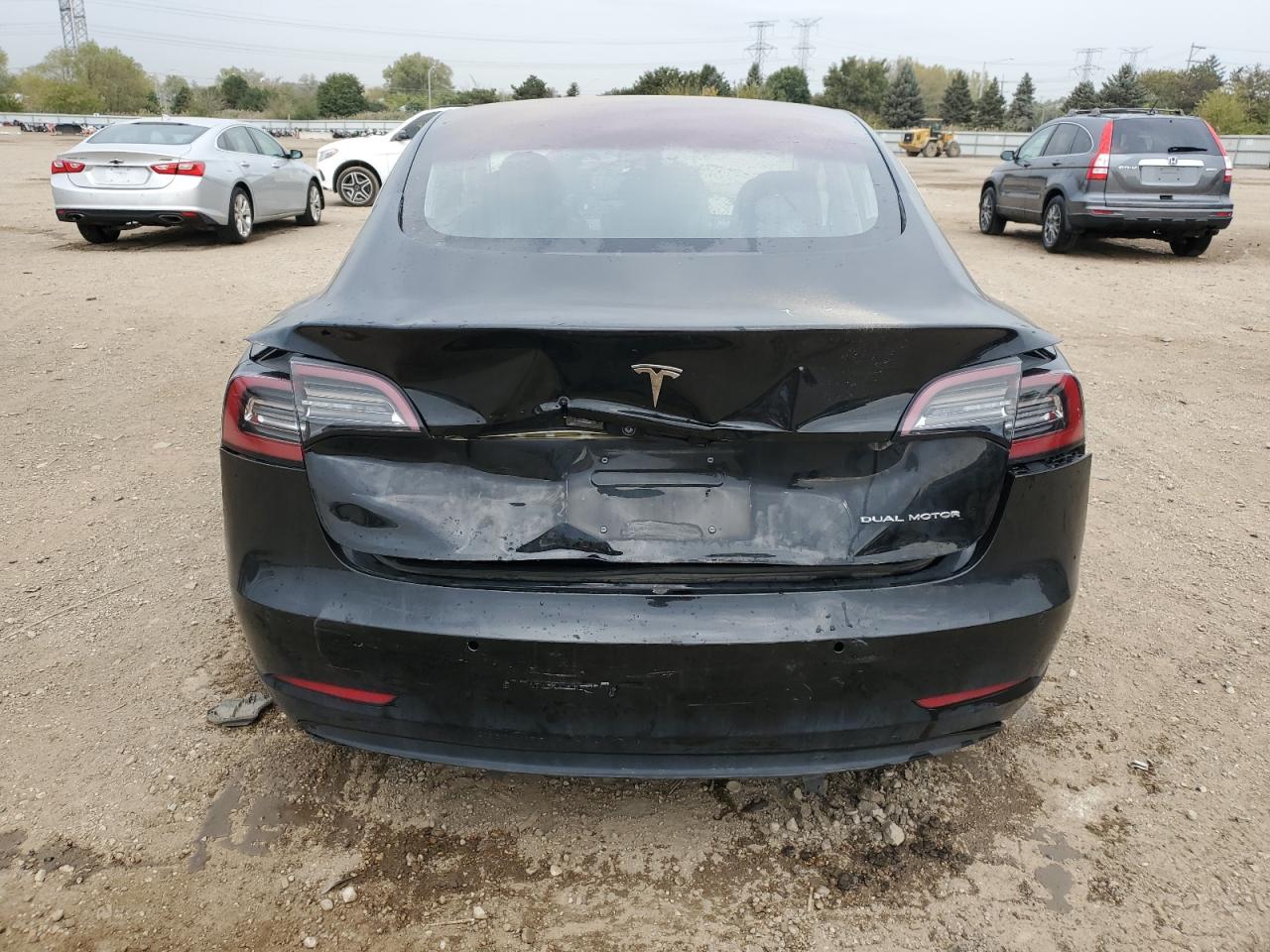 Tesla Model 3 Image 3