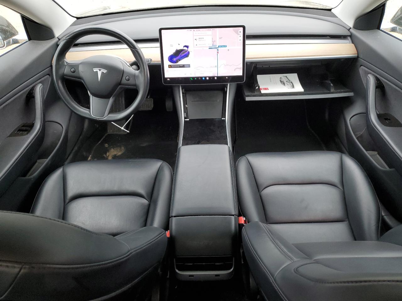 Tesla Model 3 Image 5