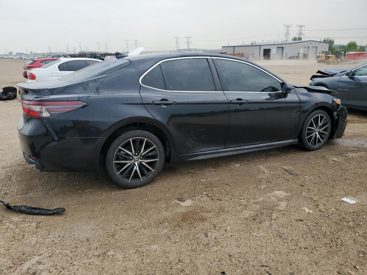 Toyota Camry Se Image 6