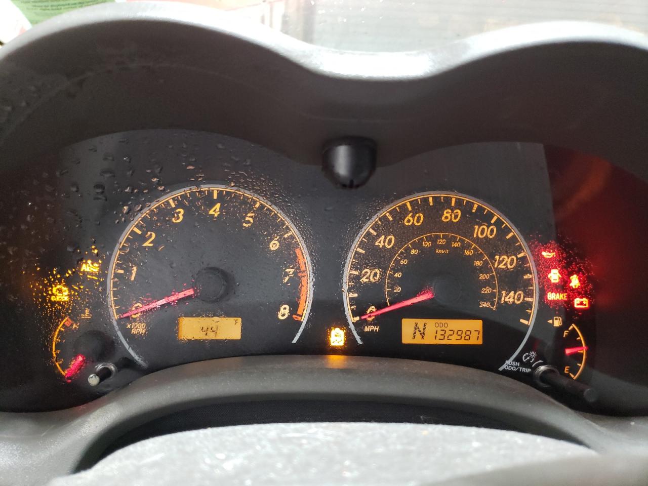 Toyota Corolla Base Image 7