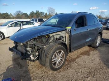  Salvage Porsche Cayenne