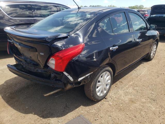 Nissan Versa S Image 4