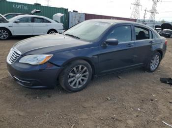  Salvage Chrysler 200