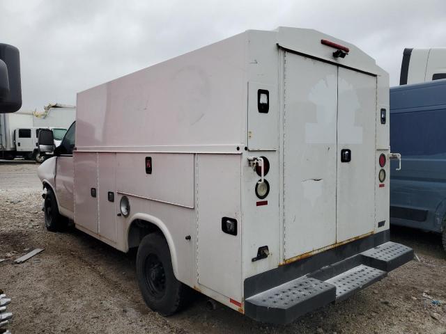 Chevrolet Express Image 2