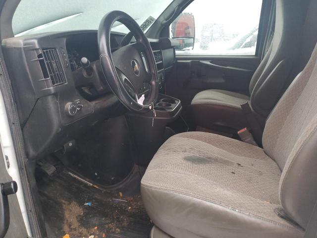 Chevrolet Express Image 10