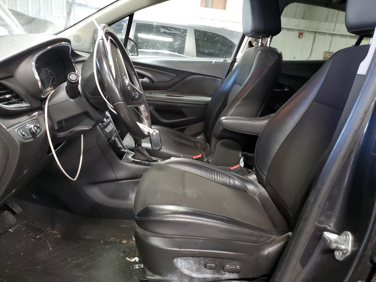 Buick Encore Sport Touring Image 8