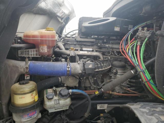 Freightliner Cascadia 1 Image 8