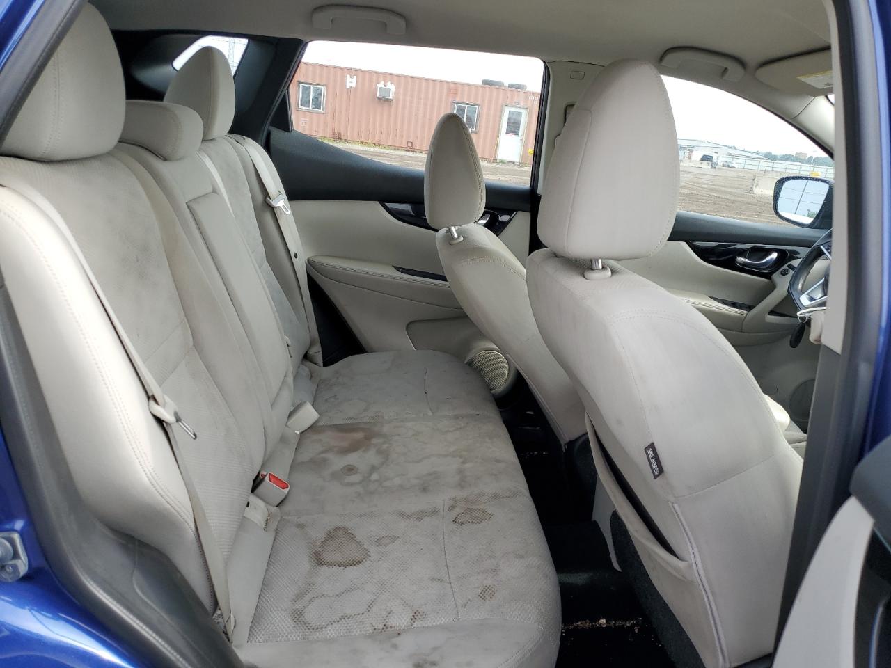 Nissan Rogue S Image 9