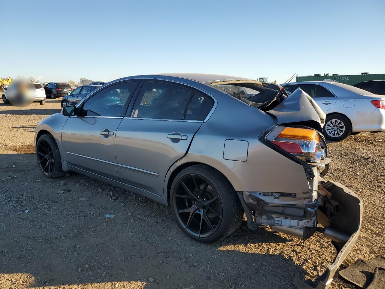 Nissan Altima 2.5 Image 2