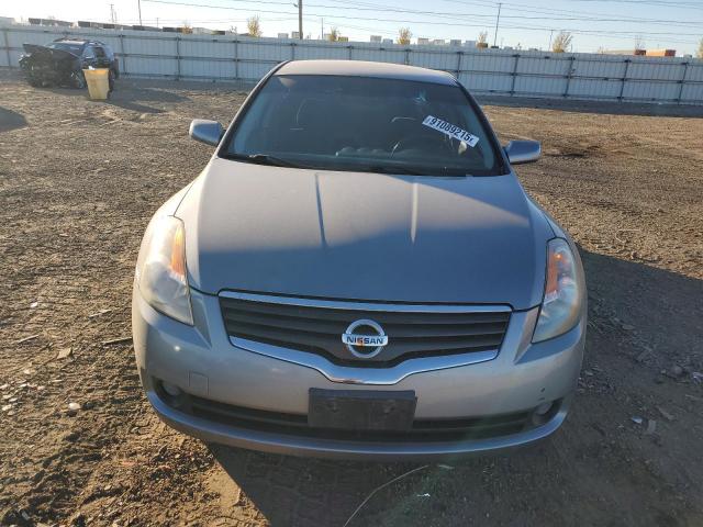 Nissan Altima 2.5 Image 3