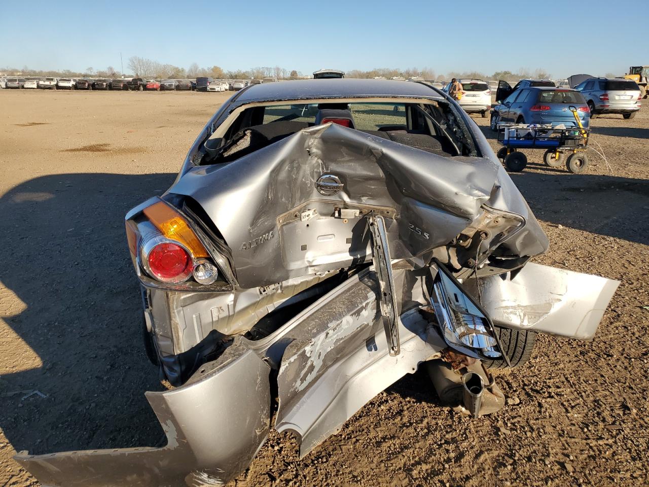 Nissan Altima 2.5 Image 6