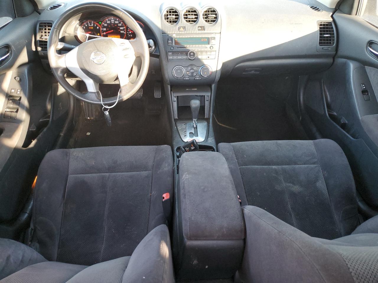 Nissan Altima 2.5 Image 8