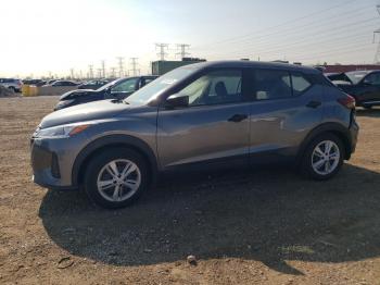  Salvage Nissan Kicks
