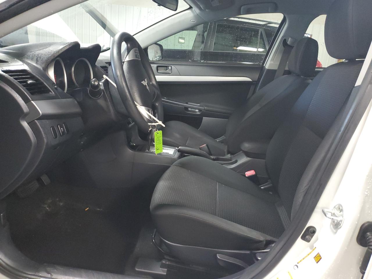 Mitsubishi Lancer Es/es Sport Image 9