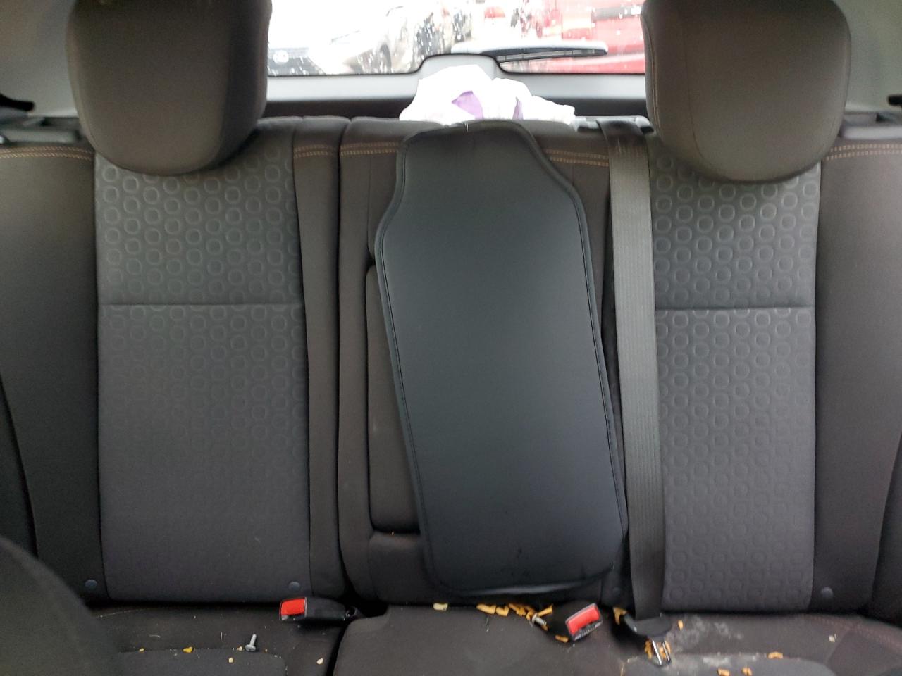 Chevrolet Trax Ls Image 8