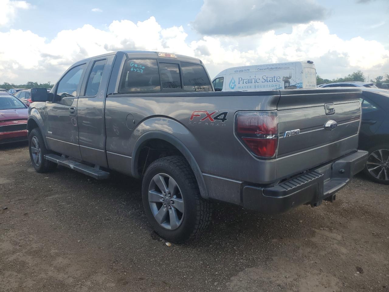 Ford F-150 Super Cab Image 2