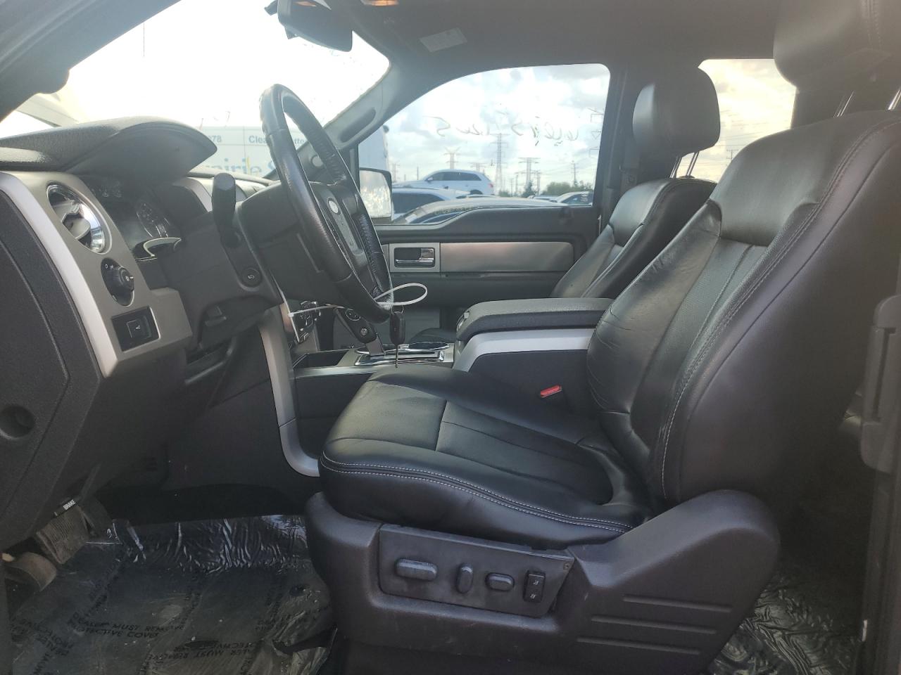 Ford F-150 Super Cab Image 7