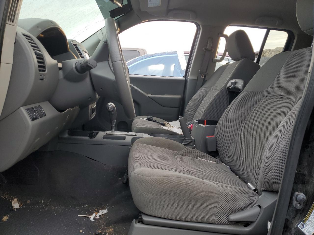 Nissan Frontier S Image 4