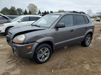  Salvage Hyundai TUCSON