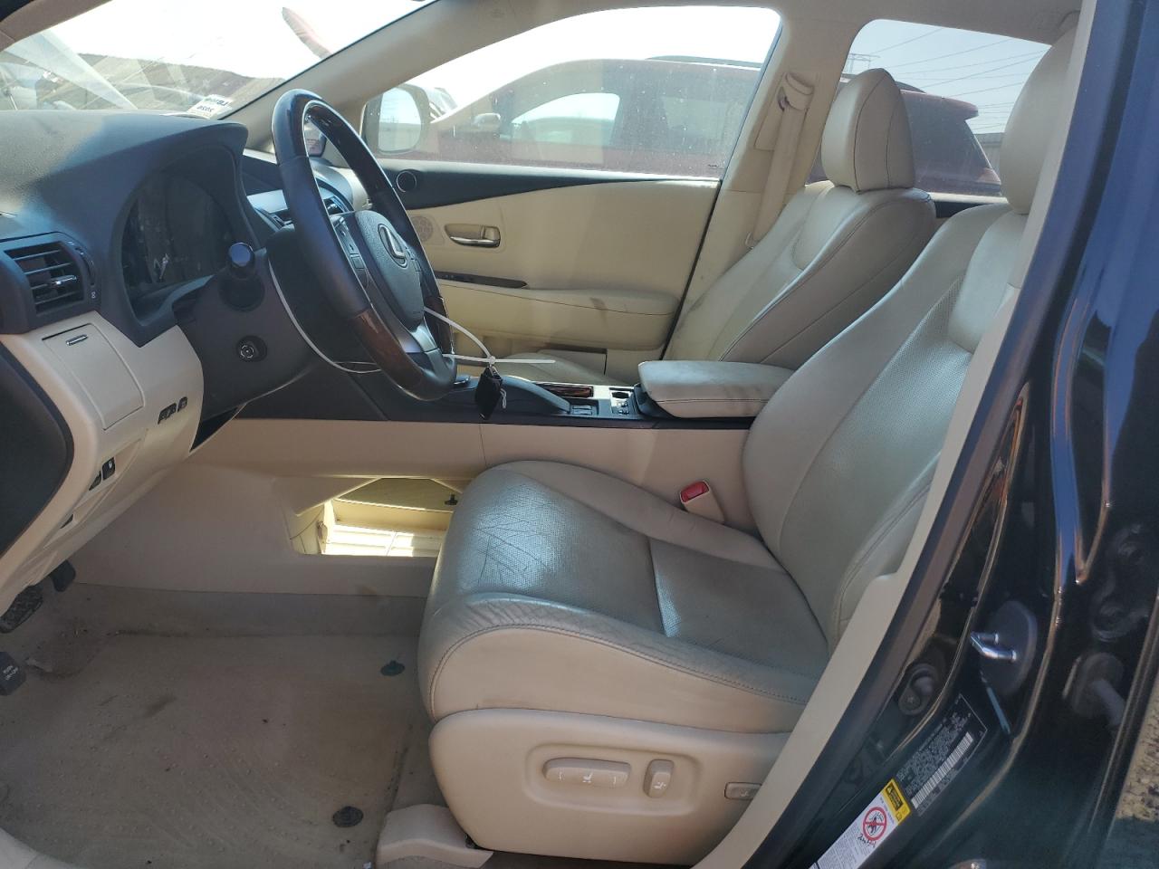 Lexus RX 350 Base Image 10