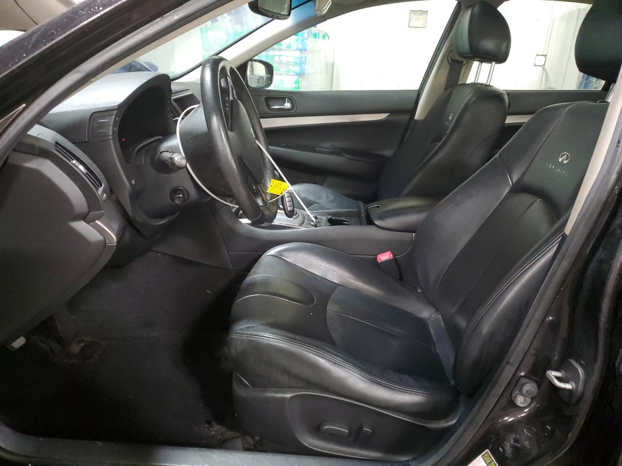 INFINITI G37 Image 6