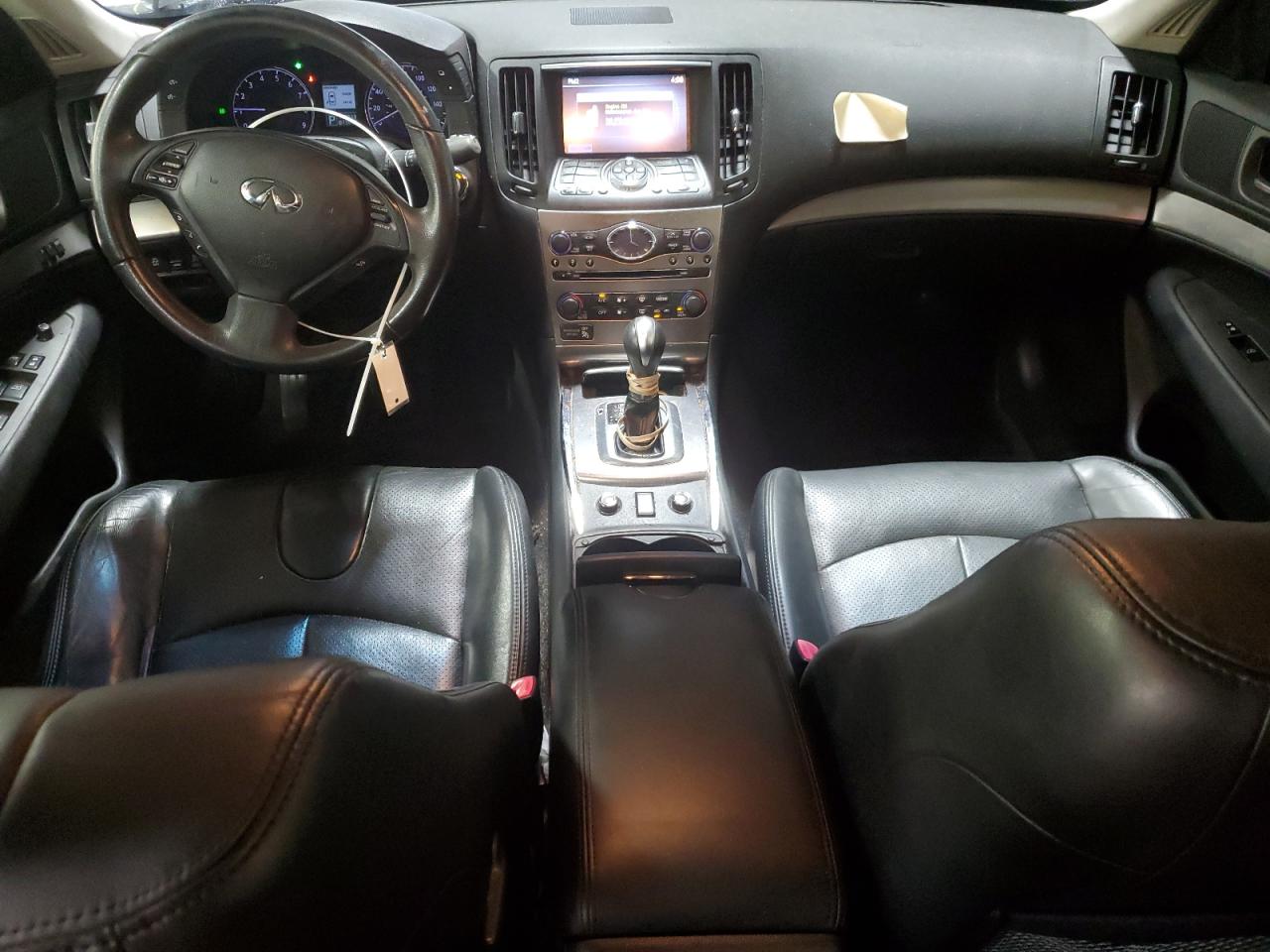 INFINITI G37 Image 7